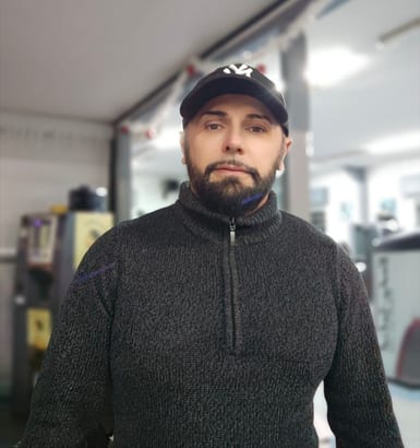 Poun Antoine, auteur et metteur en scène de La Vallée de Dana